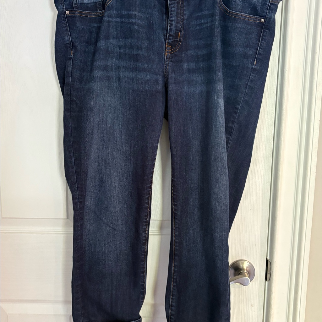 Gap Brand Dark Blue Cuffed Denim Jeans Gap Brand Dark Blue Cuffed Denim Jeans
